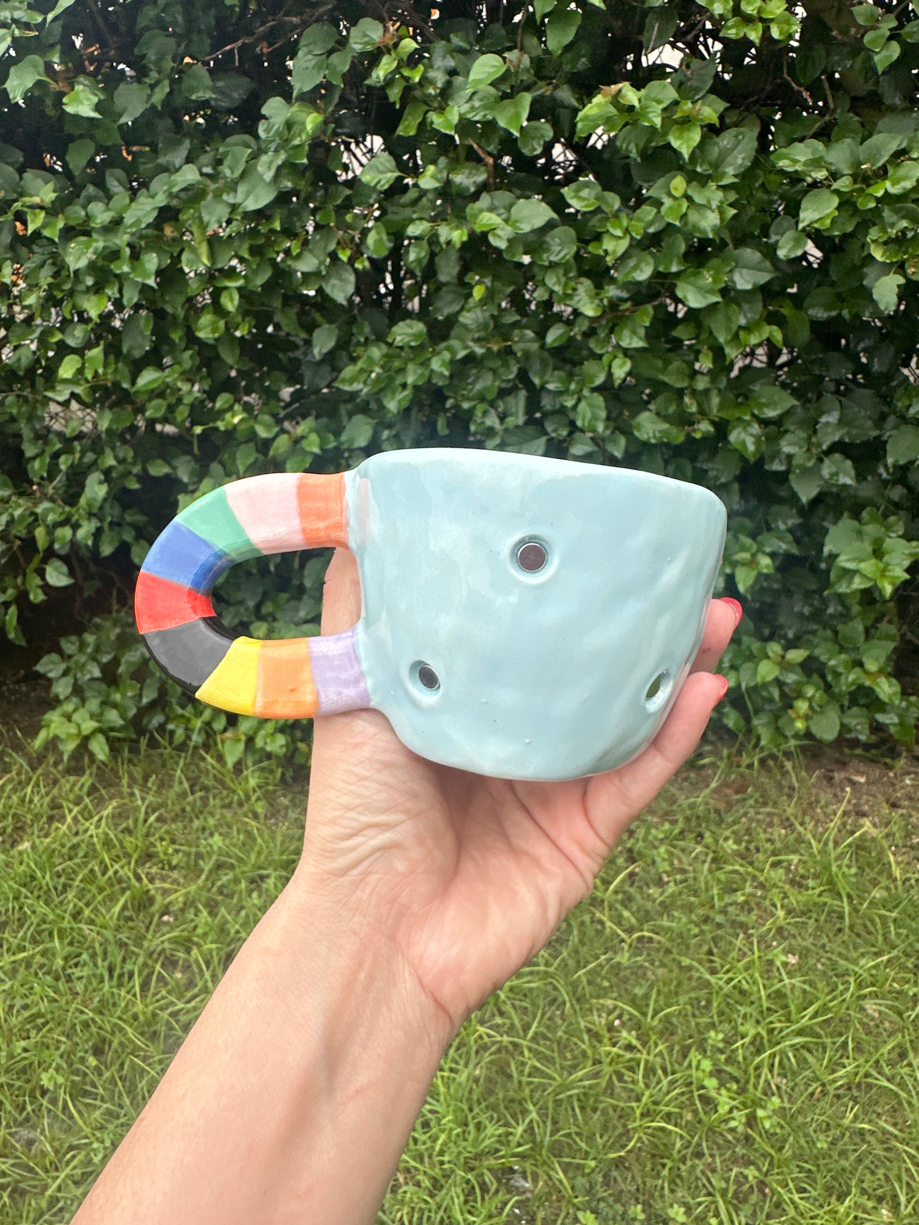 Azul claro con líneas