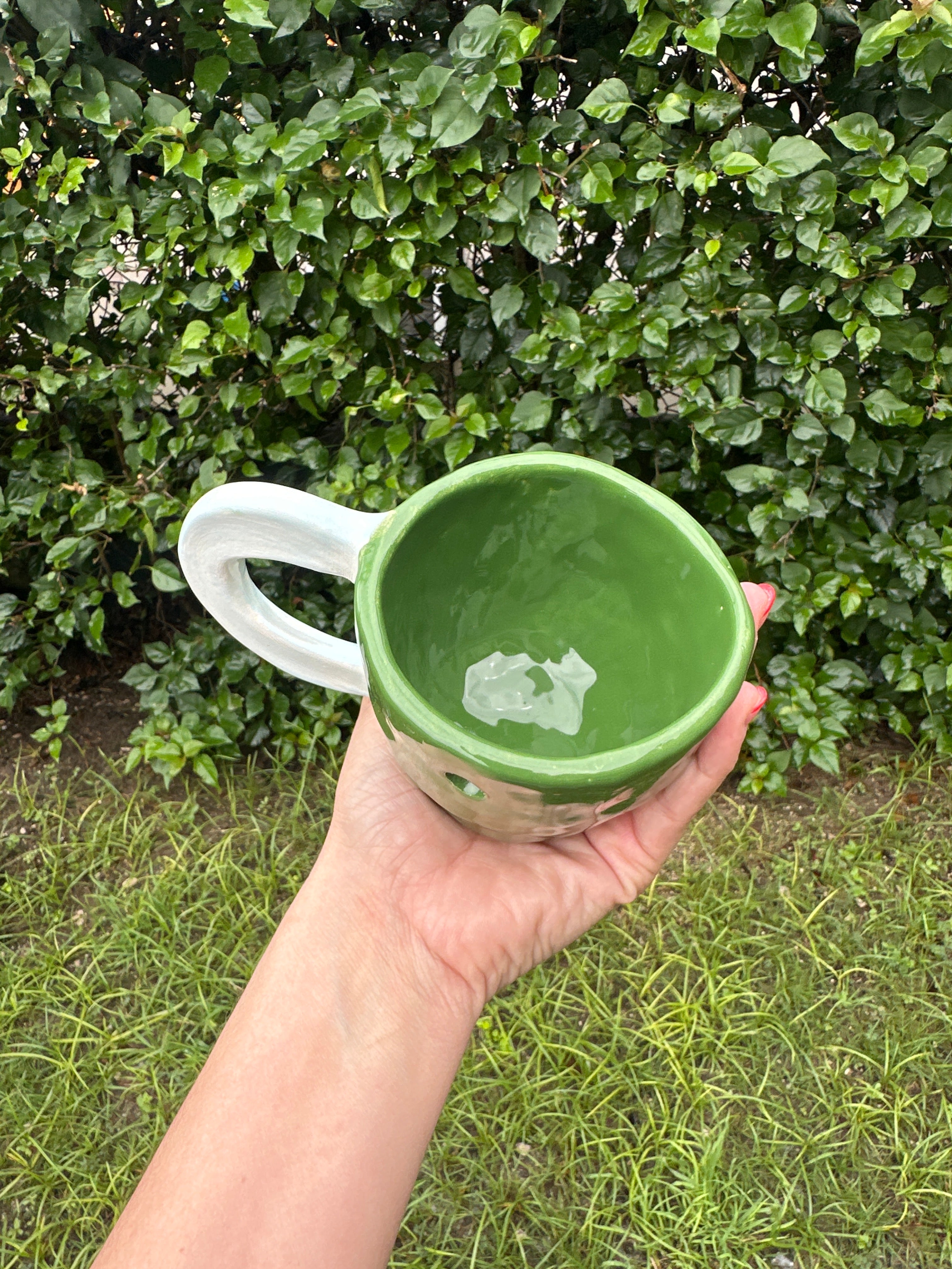 Taza verde  / Mango azul claro
