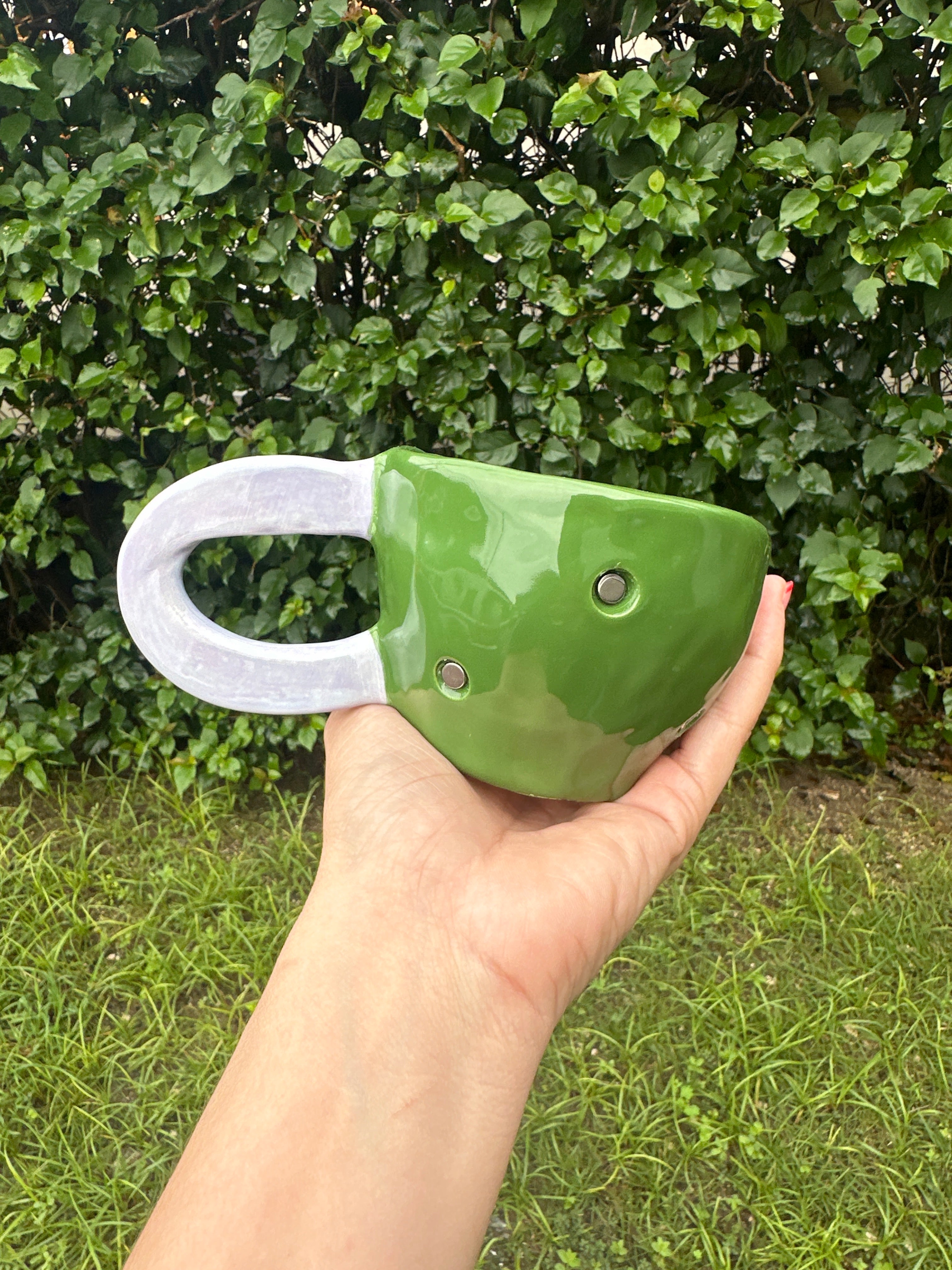 Taza Verde / Mango violeta