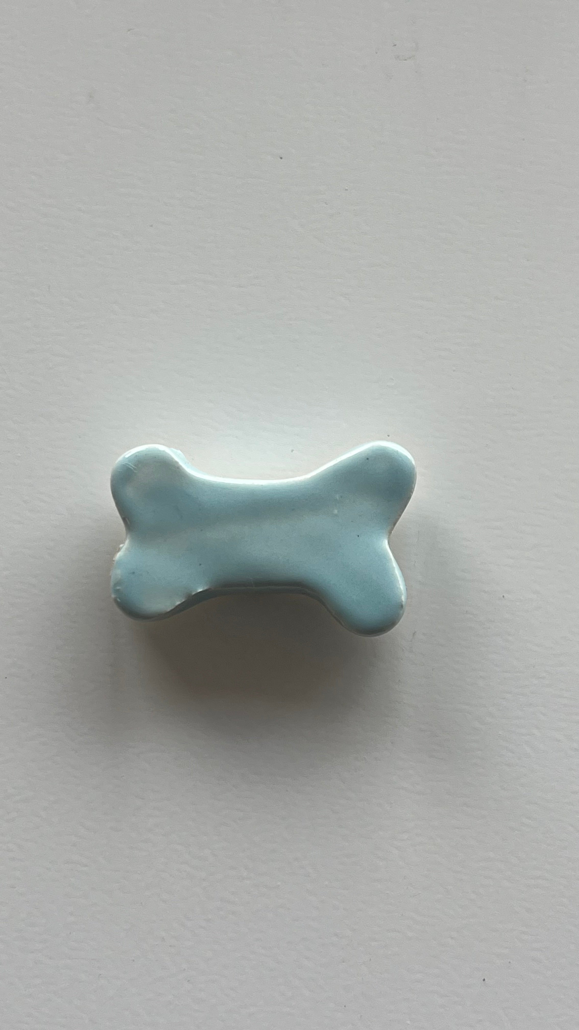 Hueso Azul Cielo